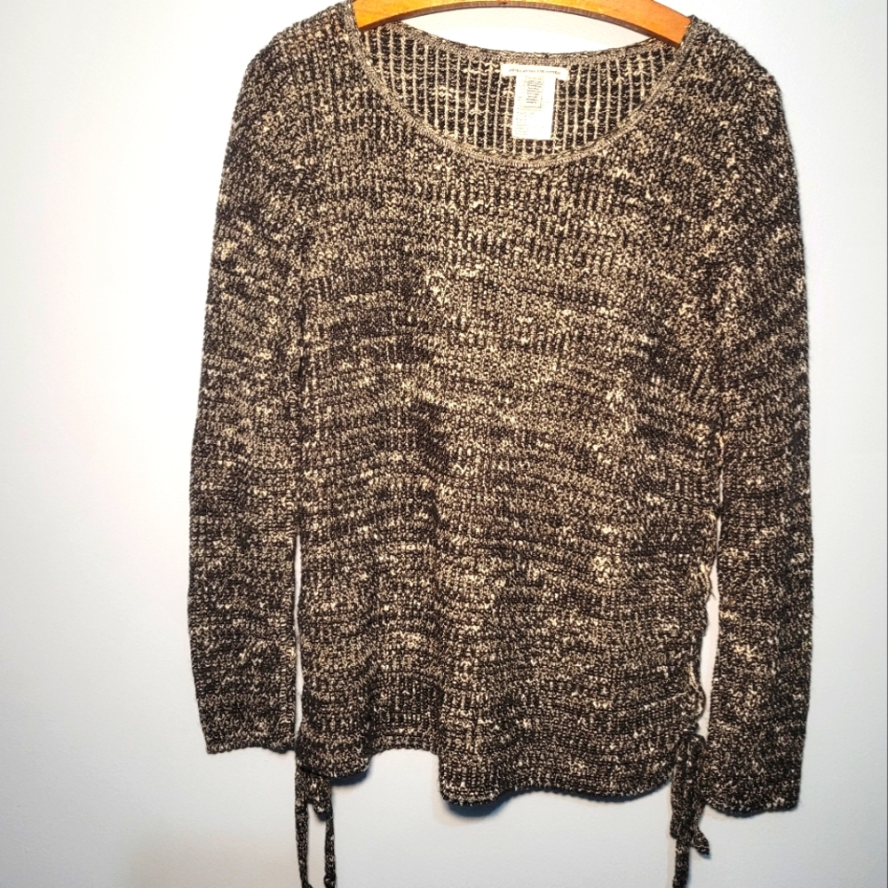 American Eagle Women's Marled Black &‎ White Sweater Size Medium